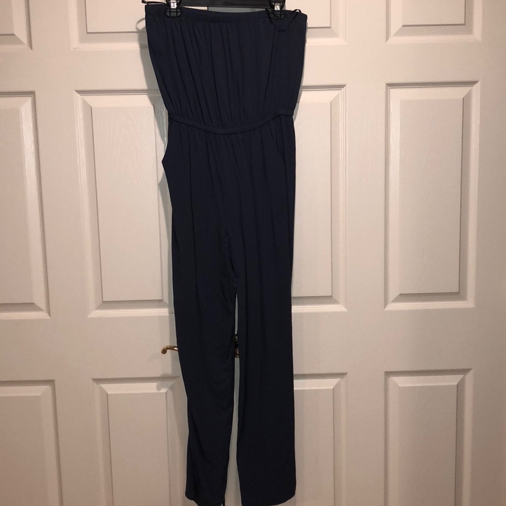 Navy blue sleeveless jumpsuit